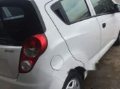 Bán Chevrolet Spark MT năm sản xuất 2014, màu trắng, xe đẹp không bị lỗi