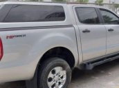 Cần bán gấp xe Ford Ranger XLS MT 2015, màu bạc, mẫu mới 