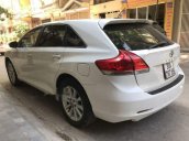 Bán Toyota Venza 2.7 năm 2010, màu trắng, nhập khẩu  