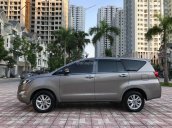 Bán Toyota Innova E 2.0MT năm sản xuất 2016, màu xám số sàn