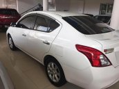 Cần bán xe Nissan Sunny XV 2017, màu trắng  