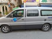 Cần bán Hyundai Starex năm sản xuất 2009, màu bạc, 195tr