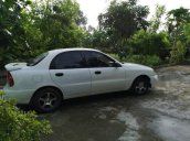 Bán Daewoo Lanos MT đời 2000, màu trắng, 120tr