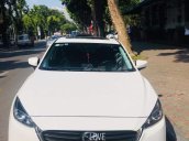 Cần bán xe Mazda 3 1.5 SD đời 2018, màu trắng, giá 699tr