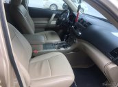 Bán xe Toyota Highlander năm 2011, màu vàng, nhập khẩu