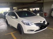 Cần bán xe Kia K3 2016, màu trắng giá cạnh tranh