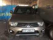 Bán Mitsubishi Pajero Sport 2015 số sàn, xe chạy 64,000 km