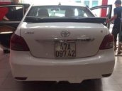 Bán Toyota Vios đời 2009, màu trắng, giá tốt