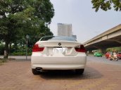 Cần bán lại xe BMW 320i sản xuất 2008, màu trắng, nhập khẩu nguyên chiếc