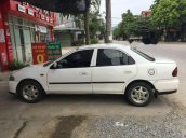 Bán xe Mazda 323 đời 2000, màu trắng