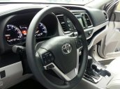 Cần bán Toyota Highlander LE nhập Mỹ, mới 100%