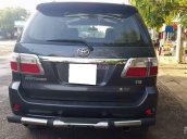 Gia đình cần bán Fortuner 2010, số tự động, máy xăng, màu xám