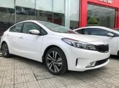 Kia Cerato giá cạnh tranh, hỗ trợ vay đến 90%, không cần chứng minh thu nhập