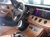 Bán xe Mercedes E200 2018 - Chỉ cần thanh toán trước 400 triệu đồng, nhận xe ngay