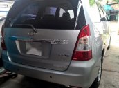 Cần bán Toyota Innova G sản xuất 12/2013 màu bạc