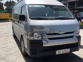 Cần bán Toyota Hiace 2.7 đời 2016, màu bạc, nhập khẩu nguyên chiếc 