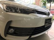 Cần bán xe Toyota Corolla Altis 1.8G CVT 2018, màu trắng, giá tốt