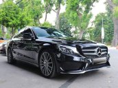 Mercedes-Benz C class C300 AMG model 2018 đời 2017, màu đen xe đẹp