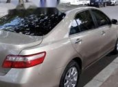 Bán Toyota Camry năm sản xuất 2009, màu bạc còn mới