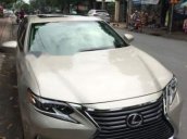 Bán xe Lexus ES 250 sản xuất 2016, màu vàng ít sử dụng