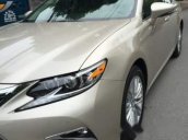 Bán xe Lexus ES 250 sản xuất 2016, màu vàng ít sử dụng