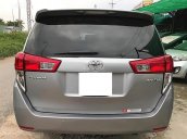 Bán Toyota Innova 2.0 E sản xuất 2016, màu bạc