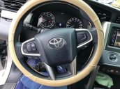 Bán Toyota Innova 2.0 E sản xuất 2016, màu bạc