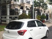 Cần bán Hyundai Grand i10 1.0 MT đời 2016, màu trắng, xe nhập siêu lướt