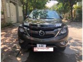 Cần bán gấp Mazda BT 50 2016, màu đen xe gia đình