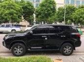 Cần bán Toyota Fortuner 2018, màu đen