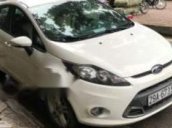 Bán xe Ford Fiesta sản xuất 2014, màu trắng chính chủ, giá chỉ 395 triệu