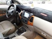 Bán Toyota Innova năm sản xuất 2010, màu đen đẹp như mới