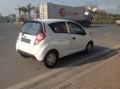 Bán xe Chevrolet Spark LS 2016, ĐK 2017 màu trắng chính chủ từ đầu