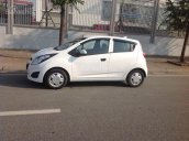 Bán xe Chevrolet Spark LS 2016, ĐK 2017 màu trắng chính chủ từ đầu