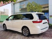Bán ô tô Toyota Sienna 3.5 Limited Model 2018, màu trắng nội thất nâu, mới 100%