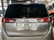 Bán ô tô Toyota Innova đời 2017, màu bạc, xe lướt