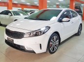 Cần bán Kia Cerato 1.6AT 2017, màu trắng, giá 600tr