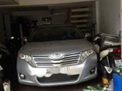 Bán xe Toyota Venza năm sản xuất 2009, màu bạc, giá tốt