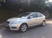 Bán Ford Focus 1.8L AT đời 2011, màu bạc số tự động