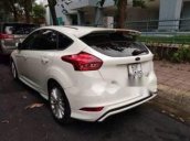 Cần bán lại xe Ford Focus đời 2017, màu trắng