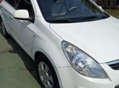 Cần bán lại xe Hyundai i20 sản xuất năm 2009, màu trắng, xe nhập xe gia đình