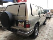 Bán xe Isuzu Trooper năm 2003 màu kem, 169tr