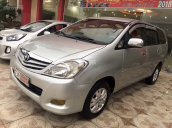 Bán Toyota Innova năm 2011 màu bạc, 423 triệu duy nhất 20/10-23/10