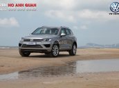 Bán Touareg bạc - SUV gầm cao nhập khẩu chính hãng Volkswagen, xe giao ngay - Hotline: 090.898.8862