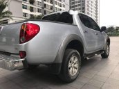 Cần bán xe Mitsubishi Triton năm 2010, màu bạc ít sử dụng, 375tr