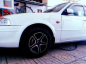 Cần bán Ford Laser đời 2000, màu trắng