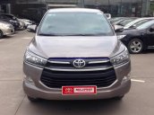 Bán xe Toyota Innova E 2017 - Màu nâu đồng