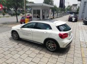 Bán xe Mercedes GLA45 nhập khẩu, màu trắng, động cơ AMG, lướt 2500km, chính hãng