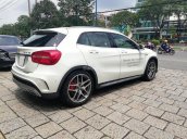 Bán xe Mercedes GLA45 nhập khẩu, màu trắng, động cơ AMG, lướt 2500km, chính hãng