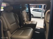 Bán Kia Sedona 2.2AT sản xuất 2015, màu đen, giá cạnh tranh